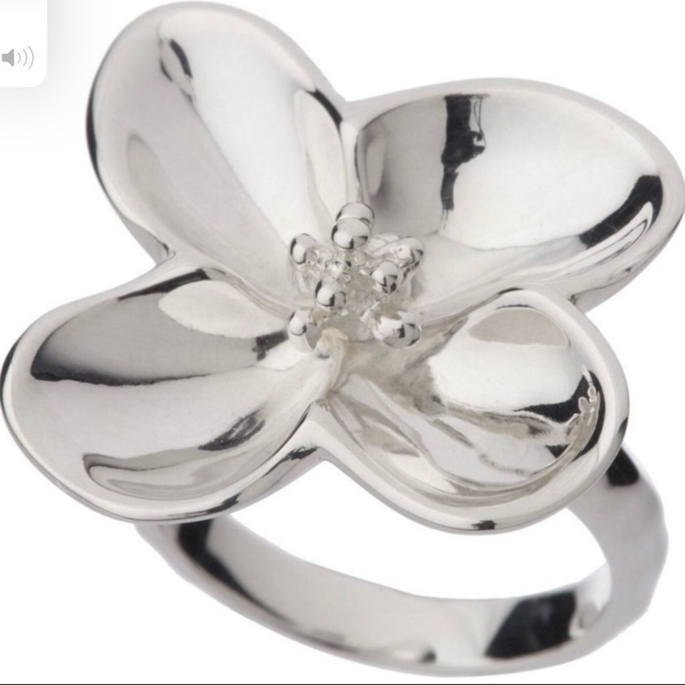 Flower ring